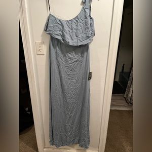 Lulus brand new with tags. Denim blue
